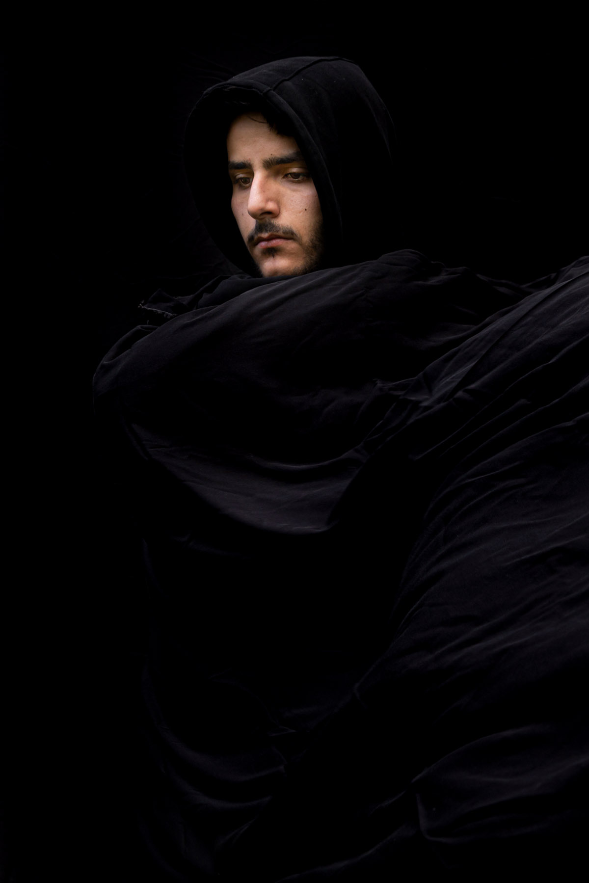 &Ccedil;iğdem Y&uuml;ksel, Mo