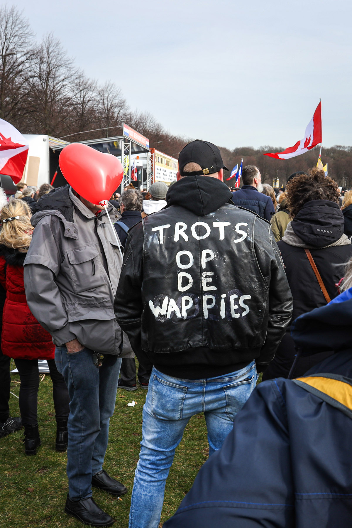 Sandra Uittenbogaart, Doorlopen alstublieft