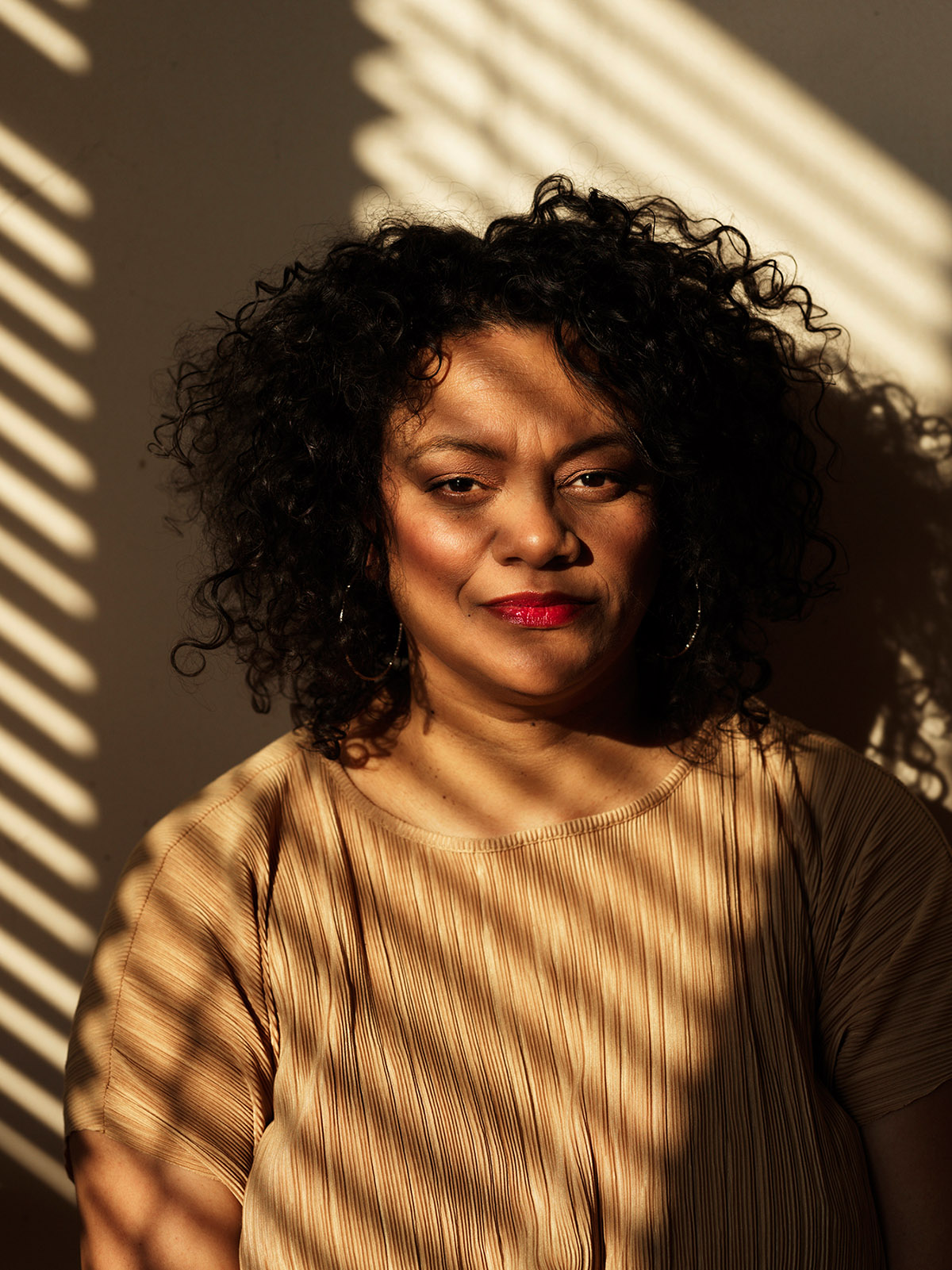 Husne Afsar, Lucinda, Hear me now