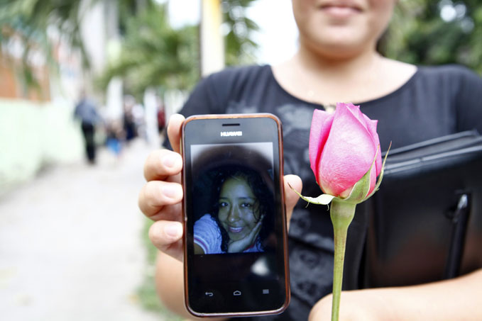 Marielle van Uitert, Beeld van Tatiana Rivera, vermoord in bendeoorlog in El Salvador, 2015