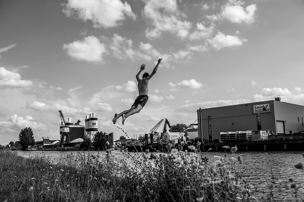 Carla Kogelman, Morris springt in de Eem, Amersfoort, 2022