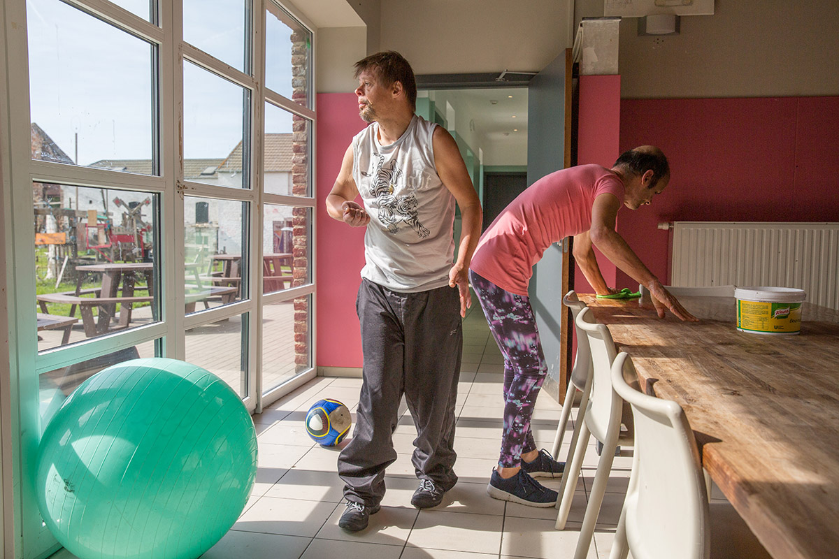 Pia van Spaendonck, La Devini&egrave;re ... Zorgen voor de ziel