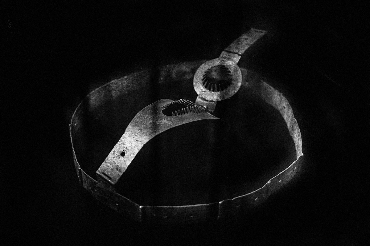 Laia Abril, Chastity Belt, 2019, courtesy Laia Abril & Gelerie Les Filles du Calvaire