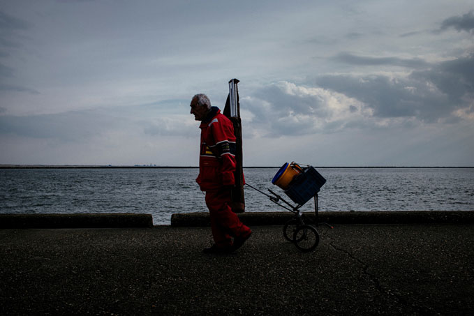 A walk into the sea