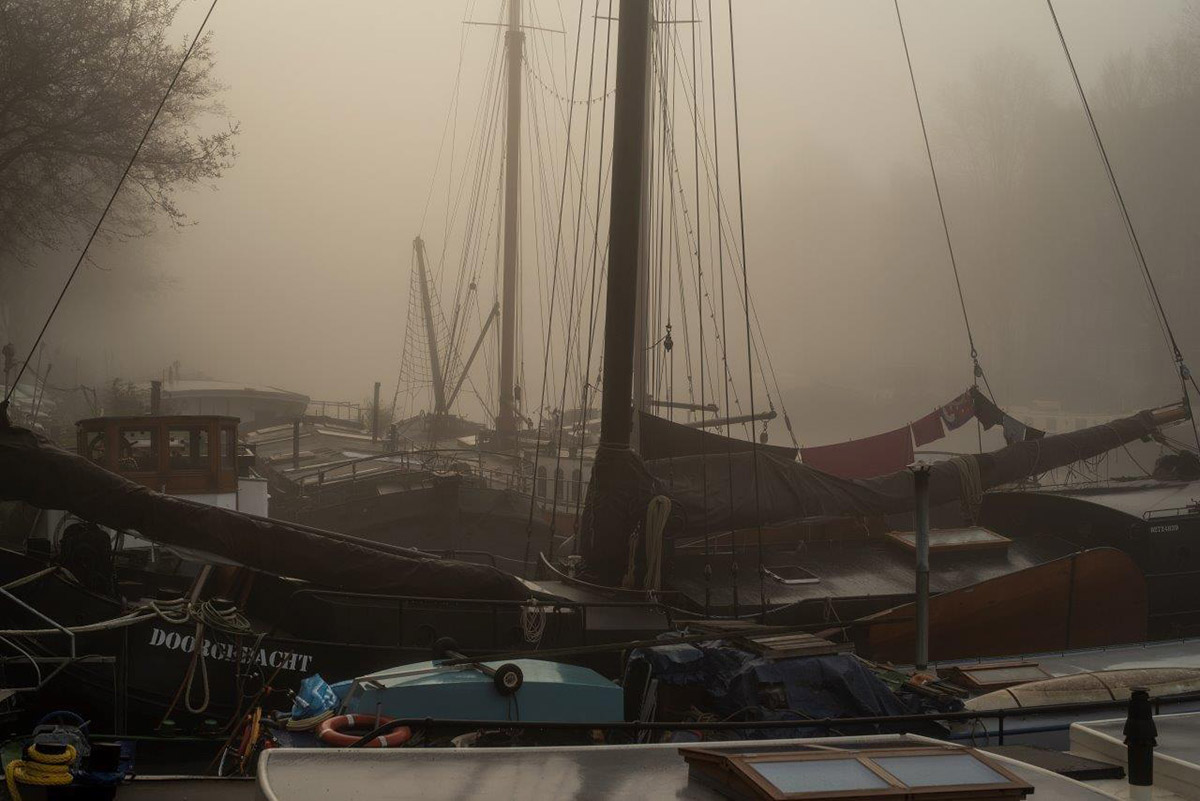 Amsterdam in de mist