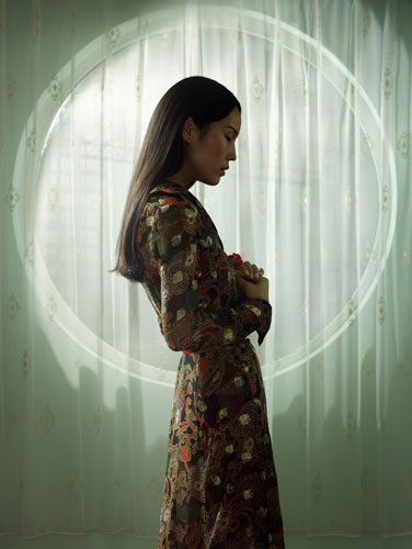 Erwin Olaf, Shanghai, Huai Hai 116, Portrait #2, 2017, Courtesy Flatland Gallery