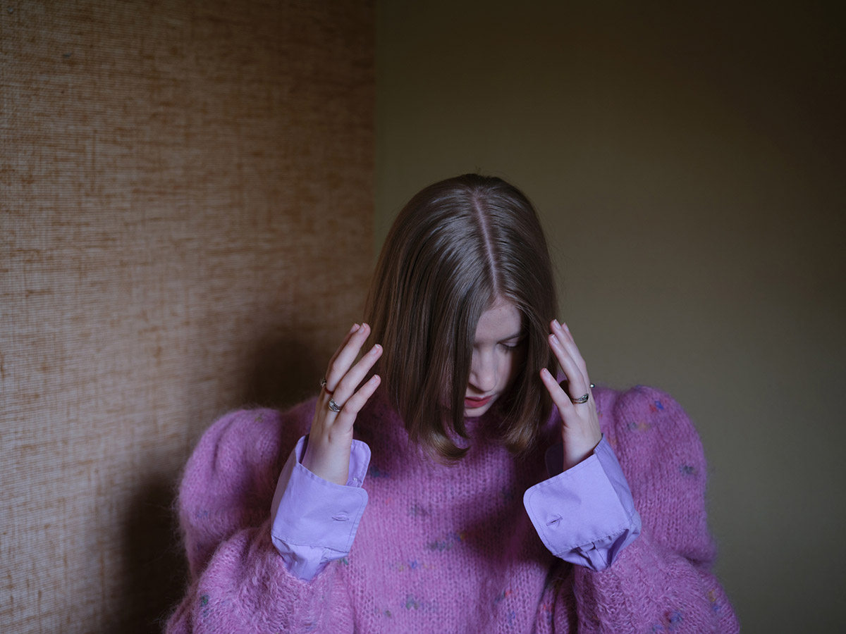 Annabel Oosteweeghel, Pretty Dark, Elisa