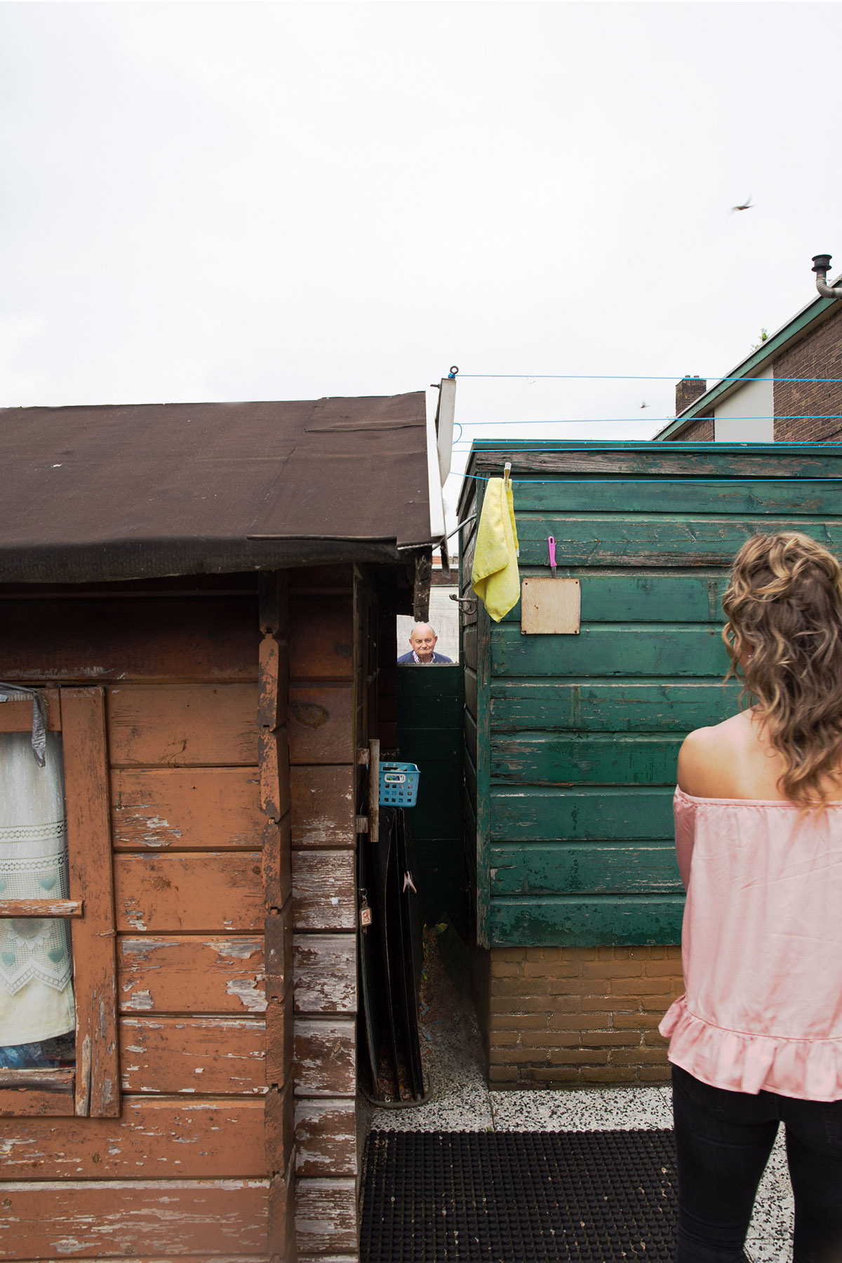 Erik van Cuyk, Rijnwijk, Hennie kijkt
