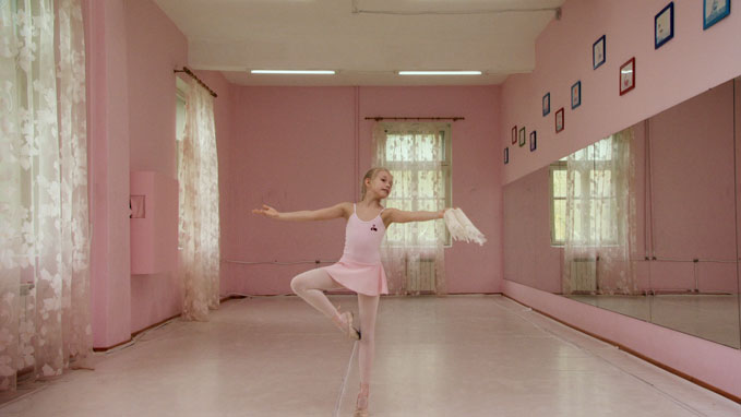 Rineke Dijkstra, Marianna (The Fairy Doll), 2014