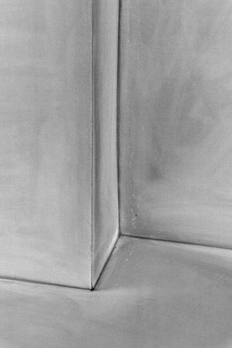 Satijn Panyigay, Light Charcoal Drawing, From the series: (Living) room, 2019