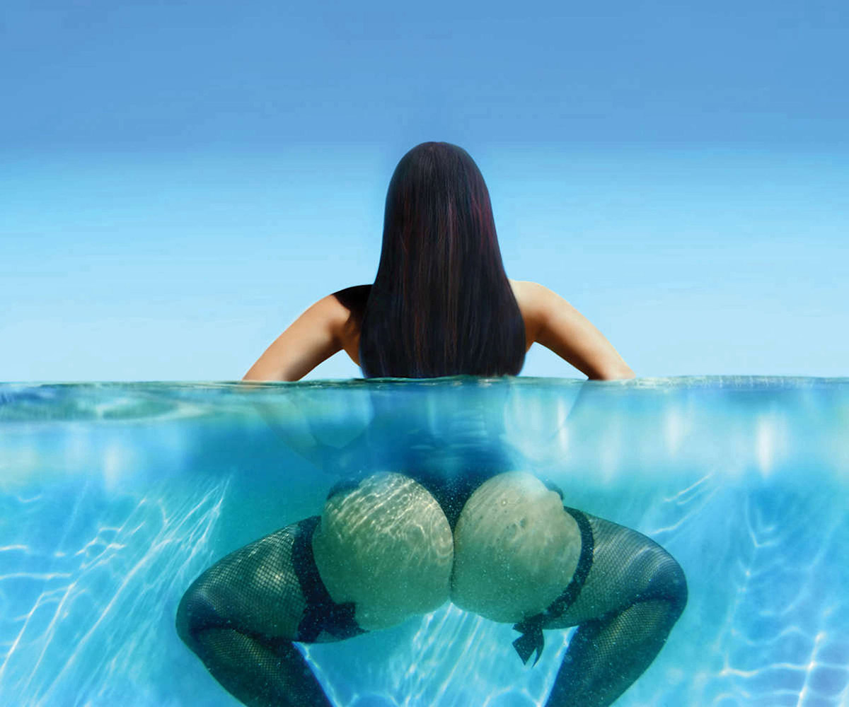 Alison Jackson, Kim in the Pool