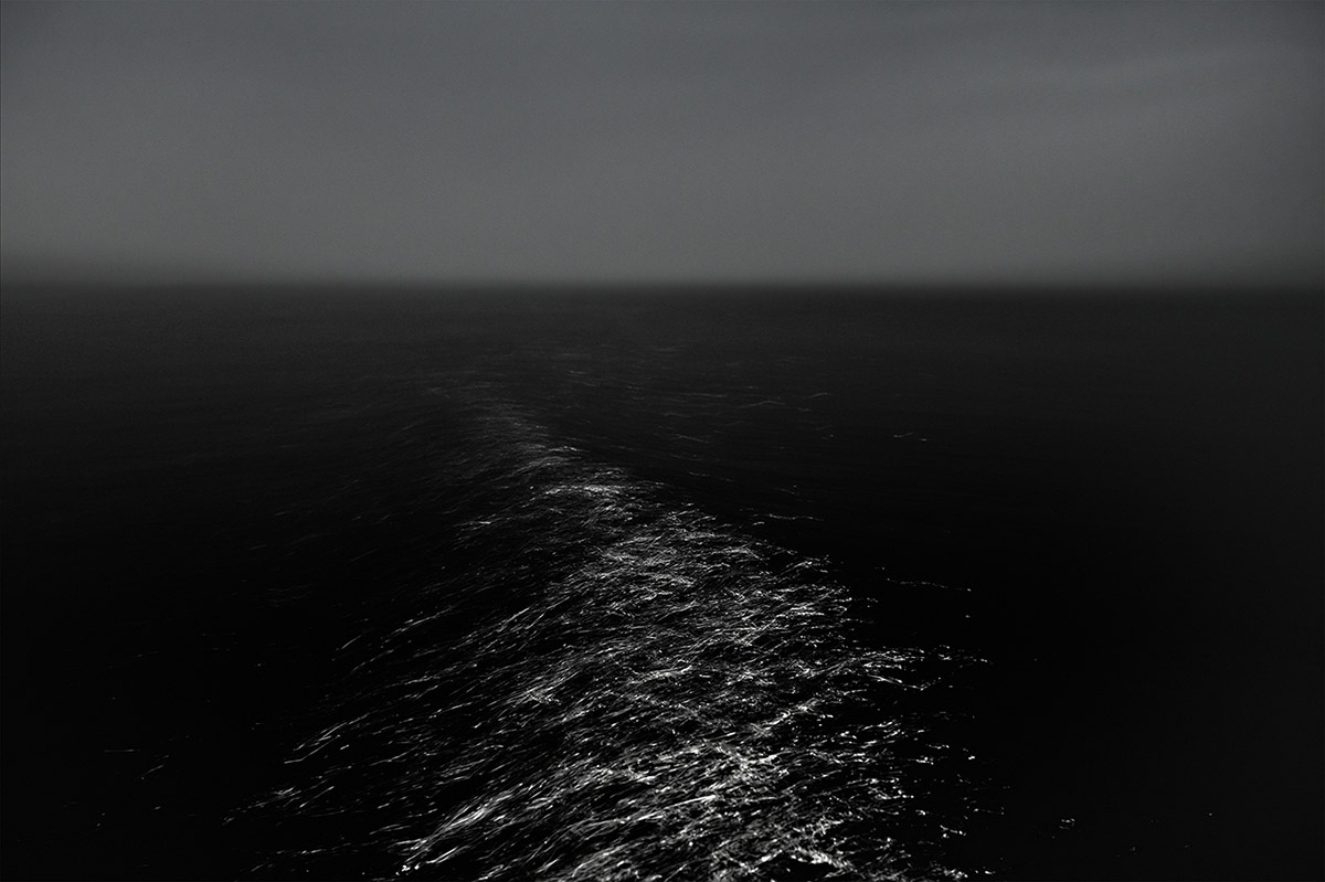 Stephan Vanfleteren, Transcripts of a Sea #064011