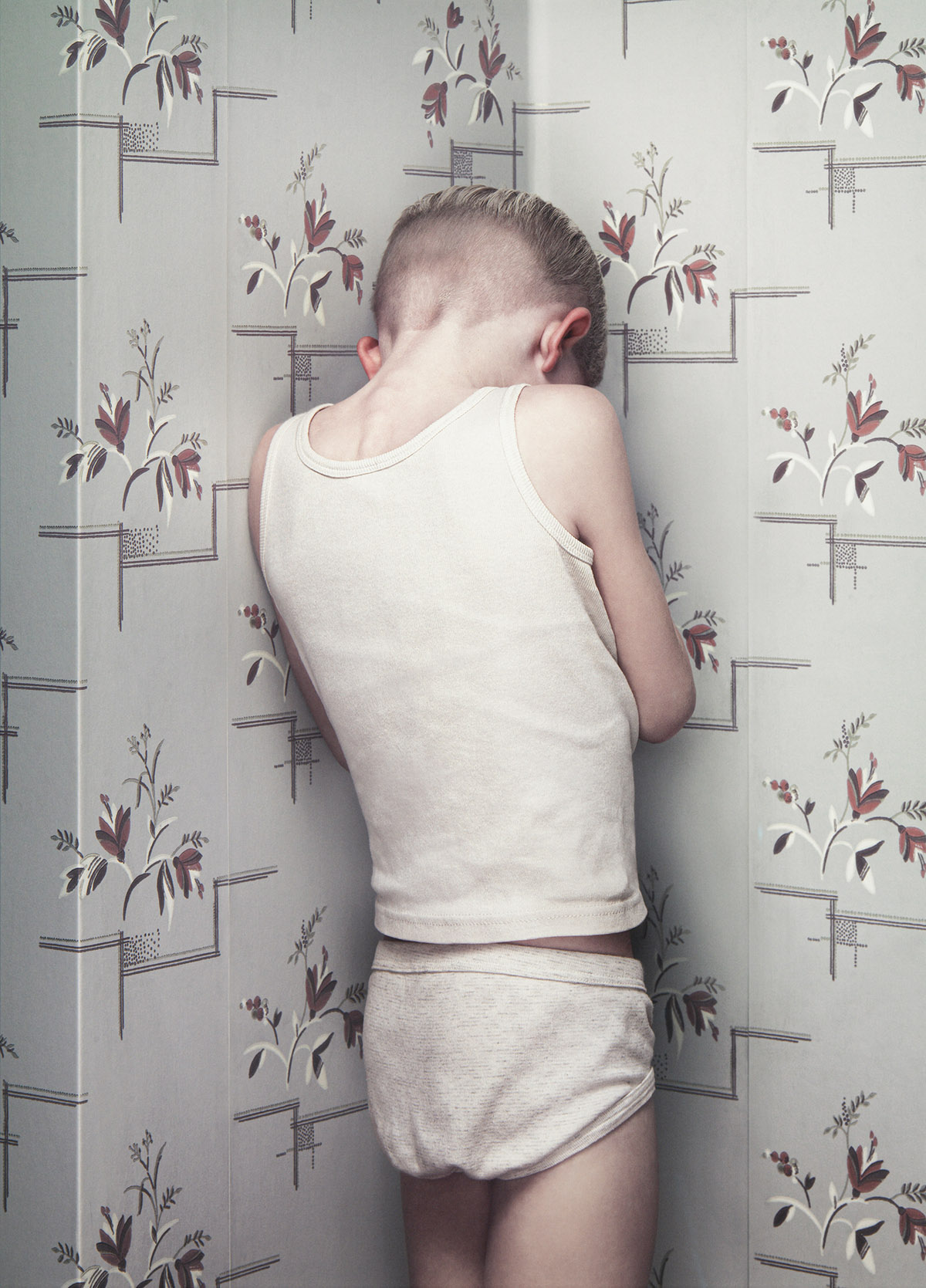 Erwin Olaf Keyhole, no. 7, 2012