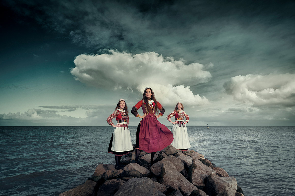 Jimmy Nelson, Kim, Tess & Maaike, Marken, Noord-Holland, 2021